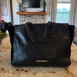 Elaine Turner Black Embossed Leather Tote – Braided Handles